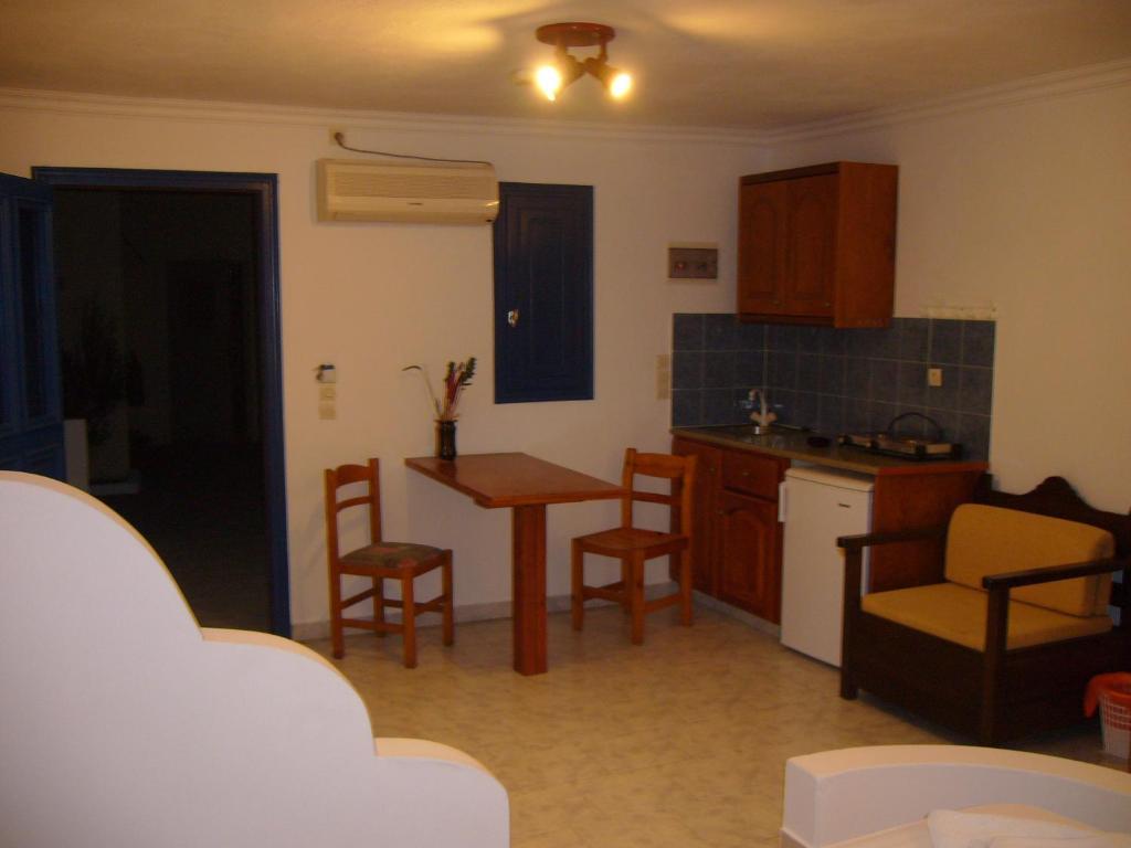 San Efrem Aparthotel Περίσσα Δωμάτιο φωτογραφία